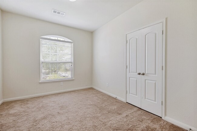 Building Photo - 4517 Shy Creek Ln