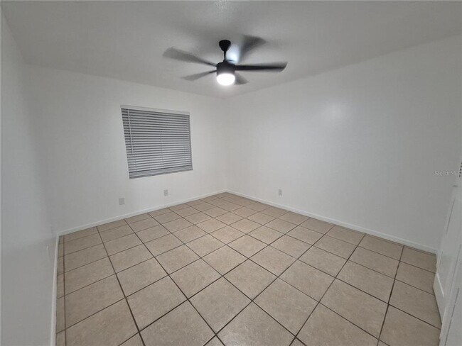 Building Photo - 2924 Ripplewood Dr