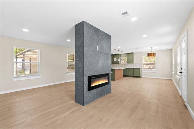 Building Photo - 2417 Arrow Ln