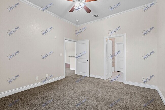 Building Photo - 301 County Rd 207