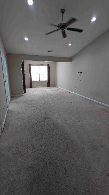 Building Photo - 13231 Maple Creek Ln
