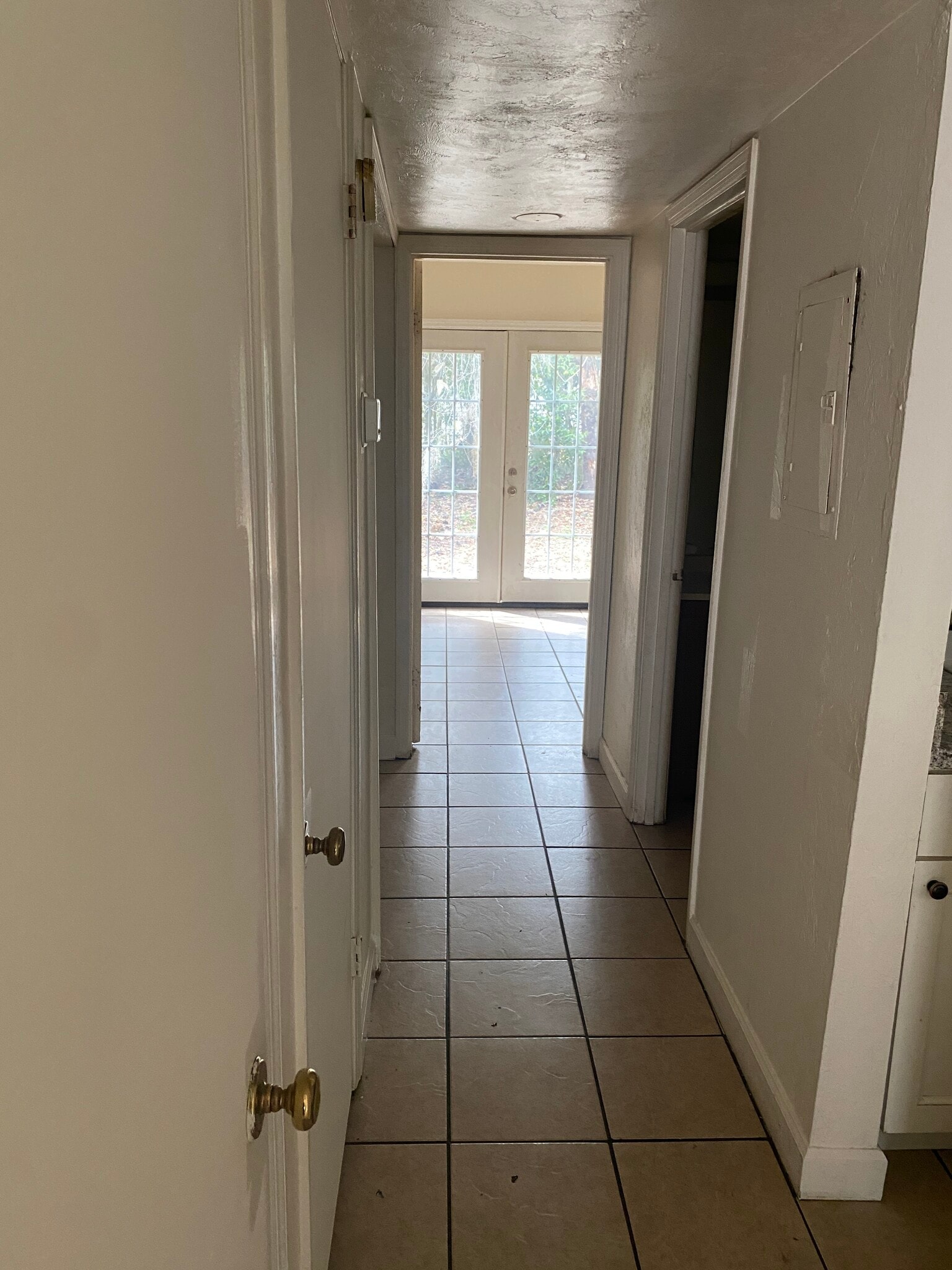 Building Photo - 1860 Nekoma Ct