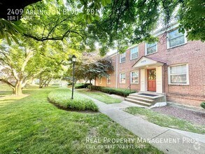 Building Photo - 2409 Arlington Blvd
