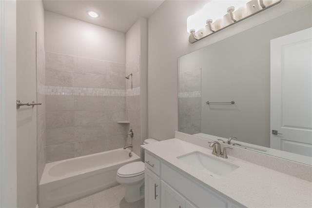 Building Photo - 3013 Deansbrook Dr