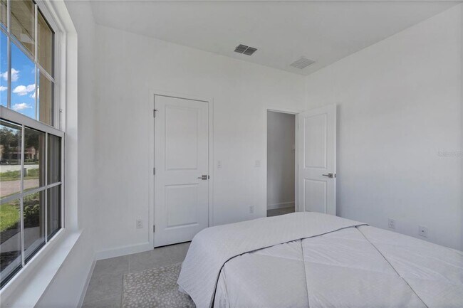 Building Photo - 1563 Cumin Dr