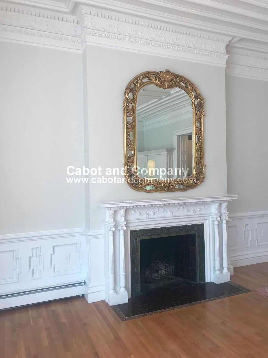 Building Photo - 263 Commonwealth Avenue