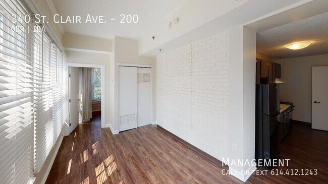 Building Photo - 340 St Clair Ave