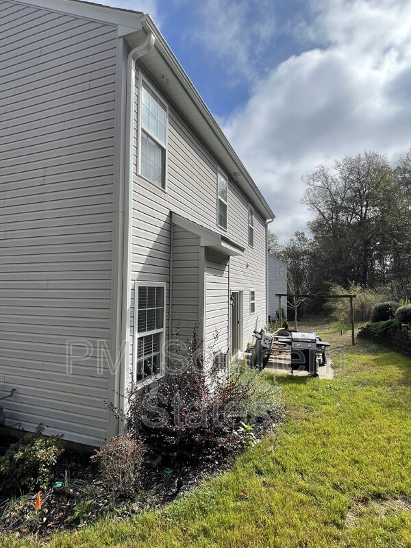 Building Photo - 16 Evonvale Ct