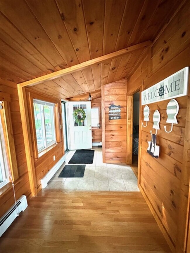 Building Photo - 100 Woods Grove Ln