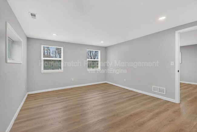 Building Photo - 1566 Sugar Grove Rd