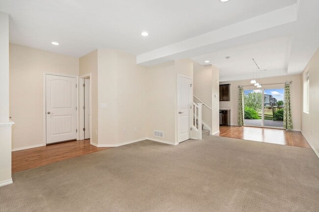 Building Photo - Fantastic Home in North Fort Collins