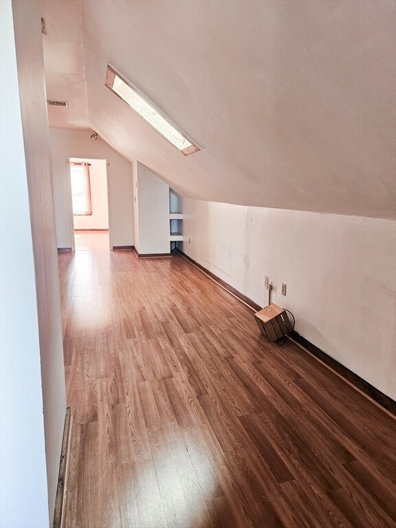 Building Photo - 803 Boylston St