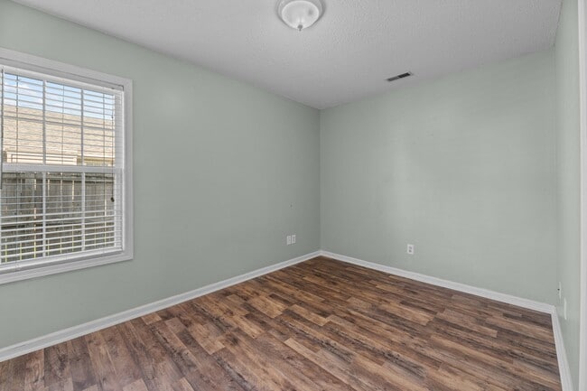 Building Photo - 146 Jer Mar Dr