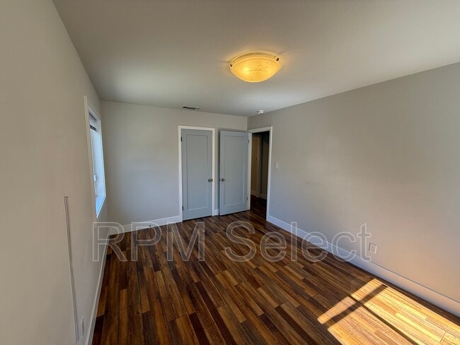Building Photo - 5021 73rd St