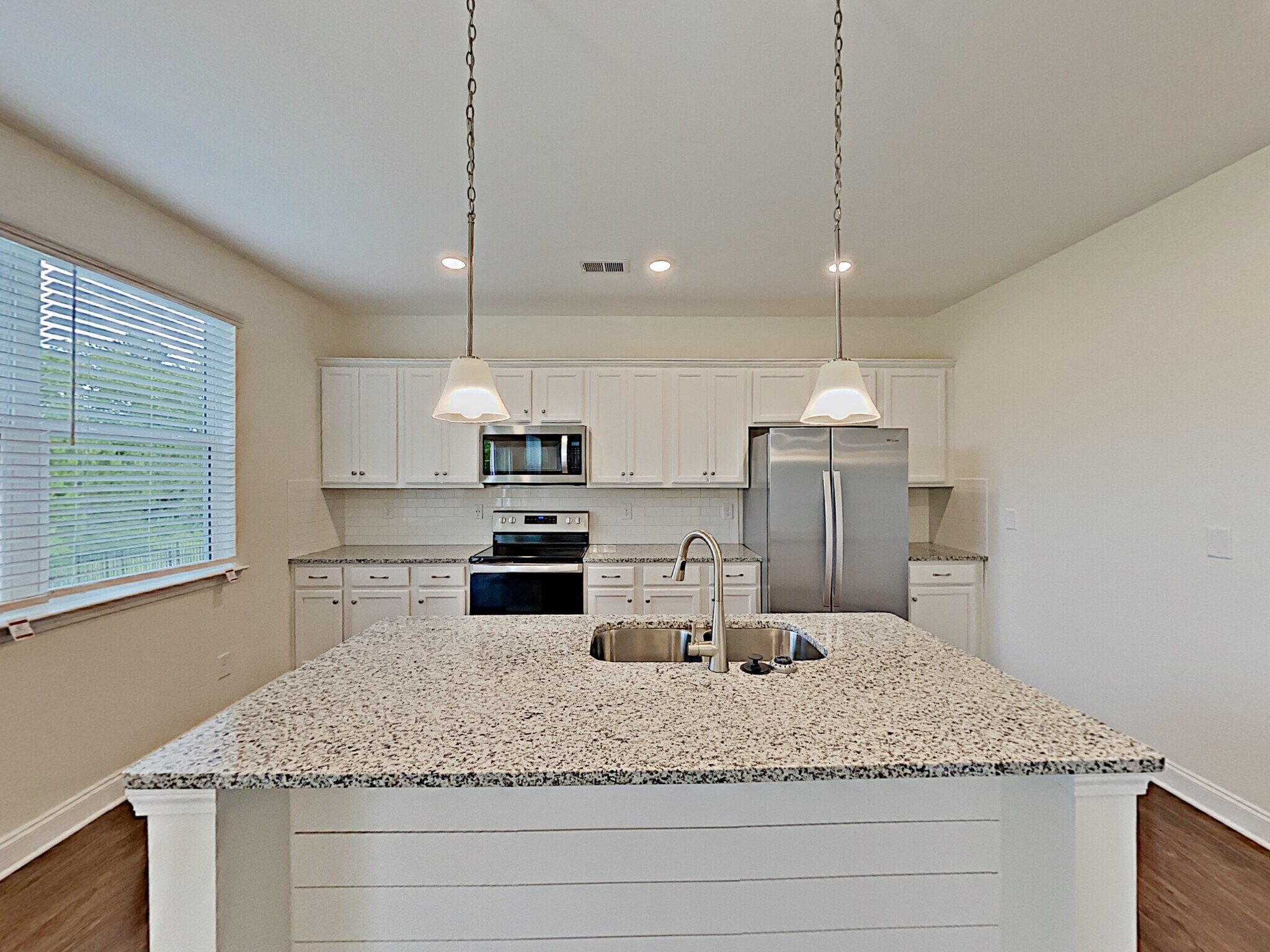 Building Photo - 6248 Bridlewood Ln