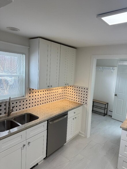 Building Photo - 924 N 5th St