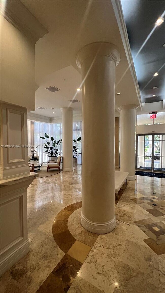 Building Photo - 770 Claughton Island Dr