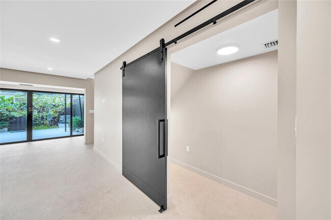 Building Photo - 2211 NE 122nd St