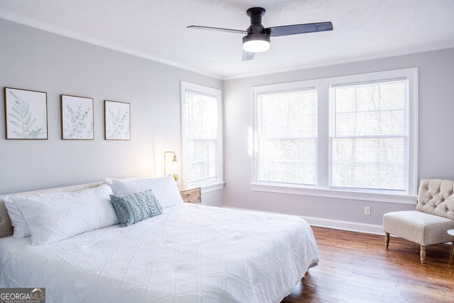 Building Photo - 111 E Screven St