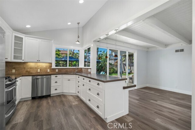 Building Photo - 25936 Avenida Cabrillo