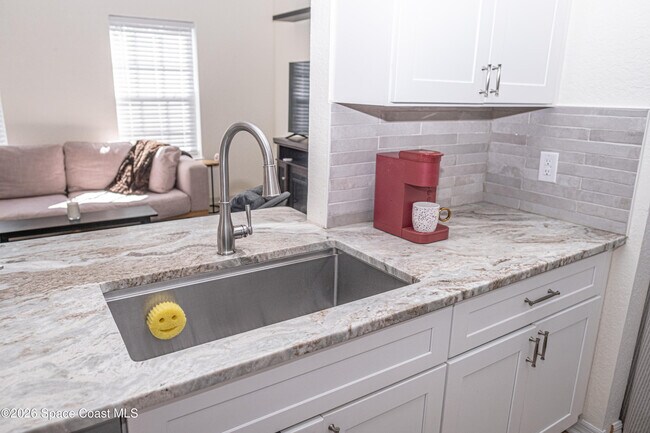 Building Photo - 839 Grand Regency Pointe