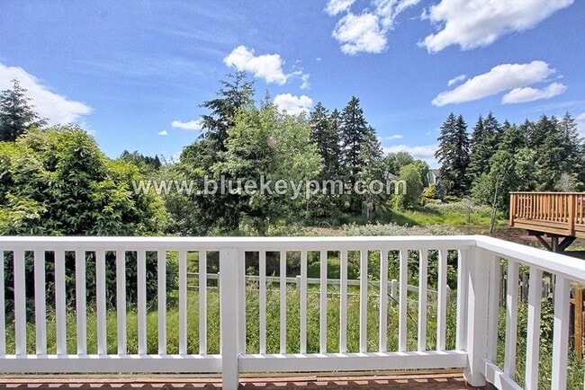 Building Photo - 3 Bed, 2.5 Bath Home in Beaverton near Wes...