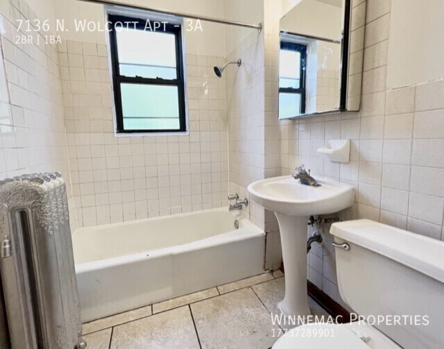 Building Photo - 7136 N Wolcott Ave