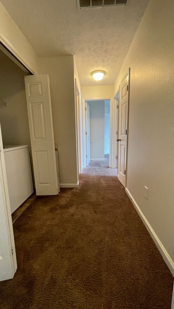 Building Photo - West Lafayette - Large 3 Bedroom 2 Bath Duplex