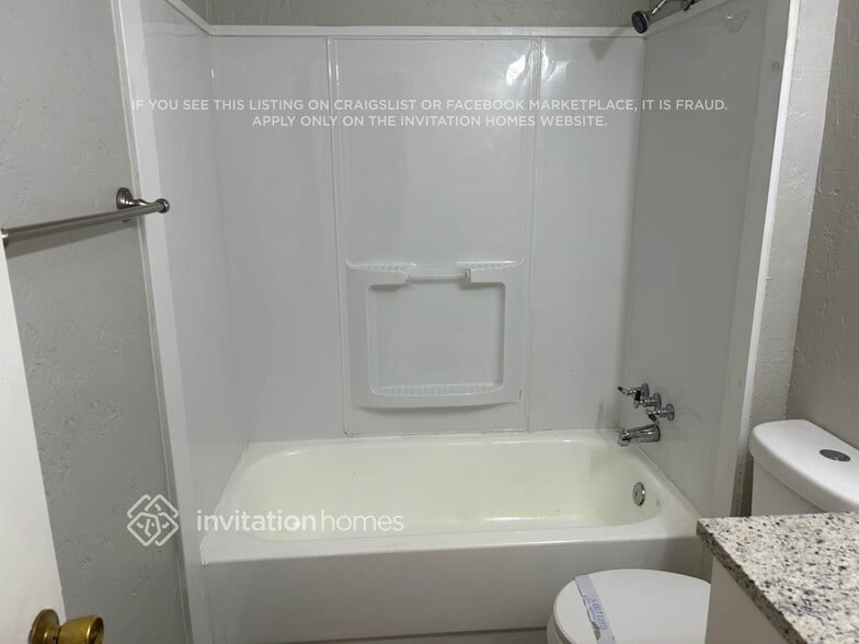 Building Photo - 4518 Wordsworth Cir S