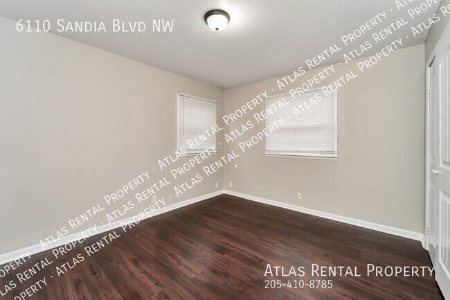 Building Photo - 6110 Sandia Blvd NW