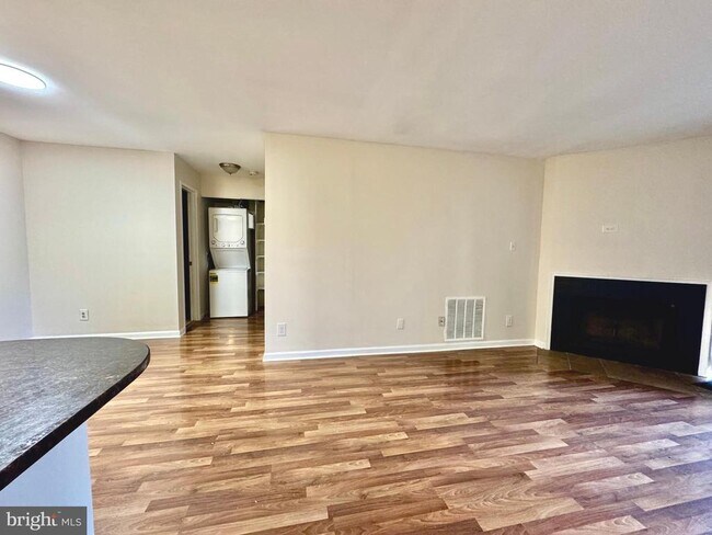 Building Photo - 18237 Swiss Cir