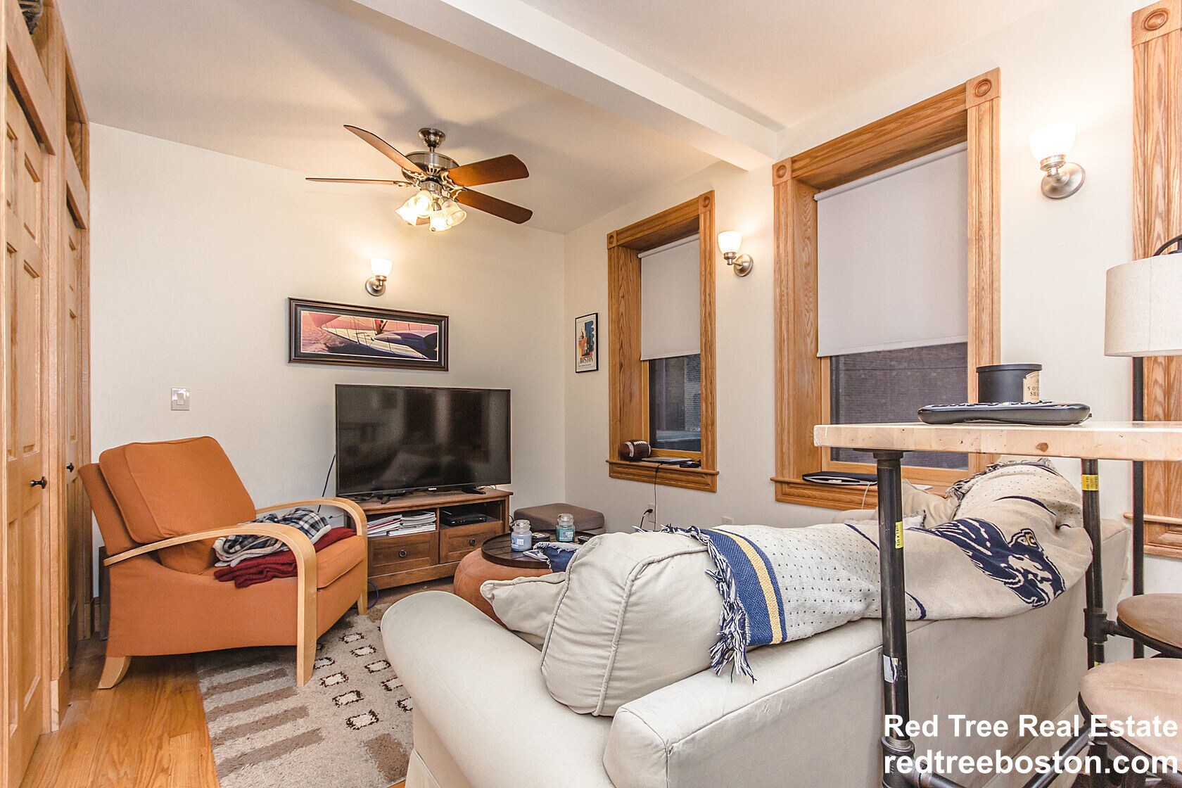 Building Photo - 137 Charles St