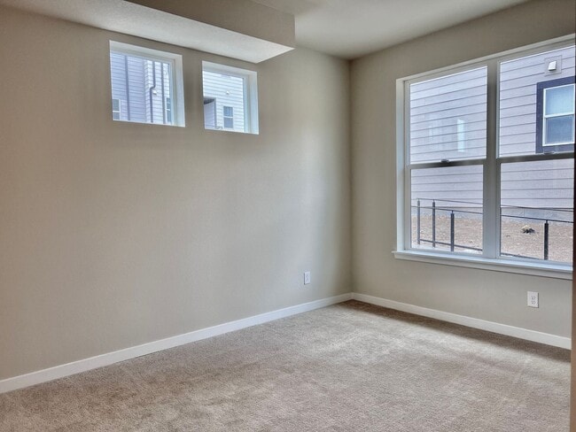 Building Photo - Welcome to Downtown Superior!! Make this L...