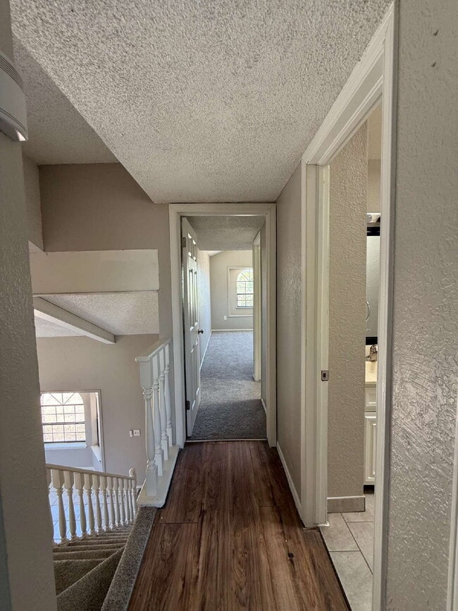 Building Photo - 11708 Sierra Azul Dr