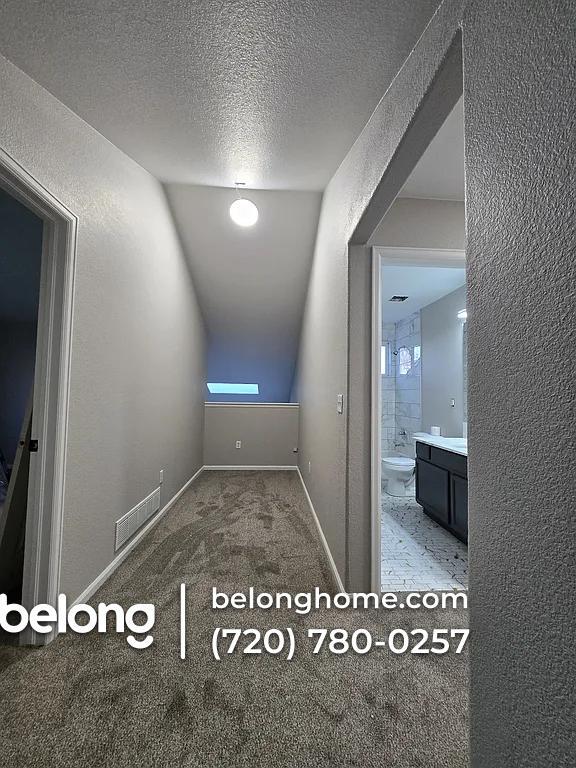 Building Photo - 4304 Sable St