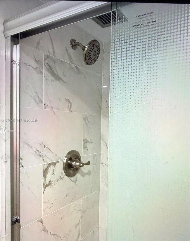 Building Photo - 7031 Environ Blvd