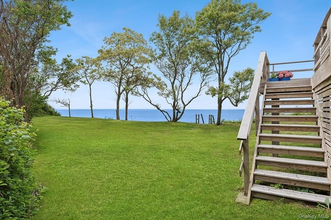 Building Photo - 31059 Middle Rd