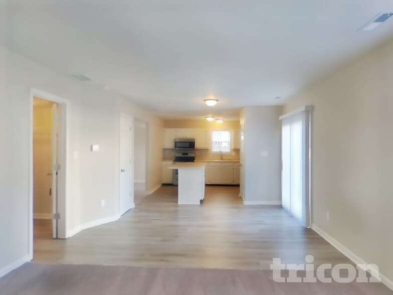 Building Photo - 11104 Waterfield Pl