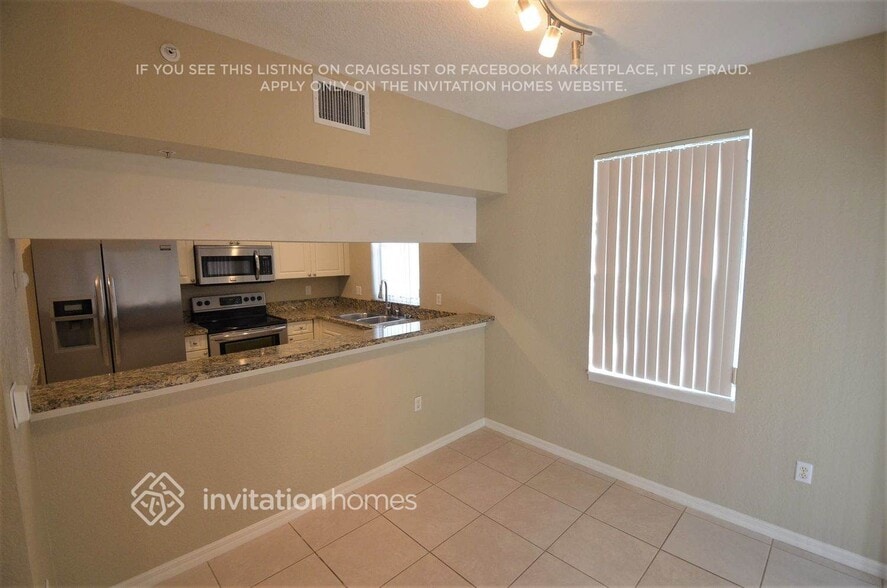 Building Photo - 6554 W Sample Rd