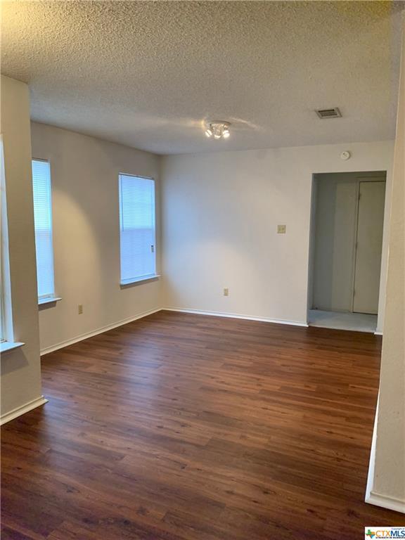 Building Photo - 508 Del Mar Dr
