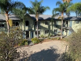 Building Photo - 420 Hardison Way