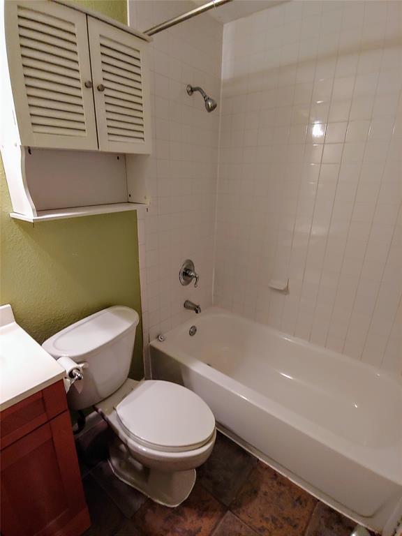 Building Photo - 3300 Clawson Rd