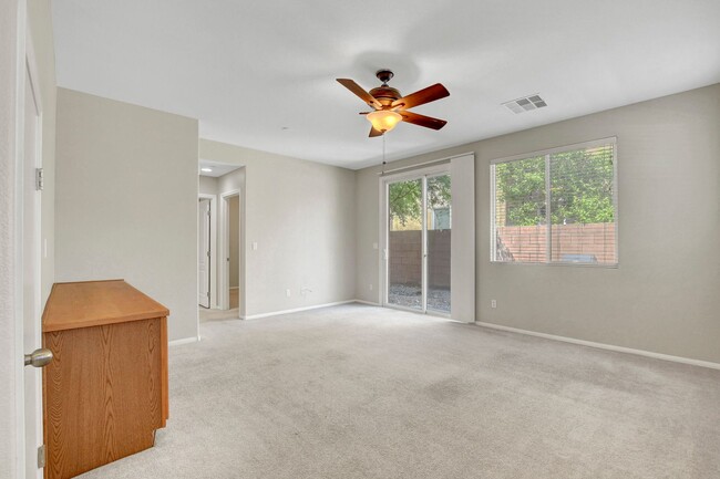 Building Photo - 3 Bedroom Split Level Home in Centennial H...