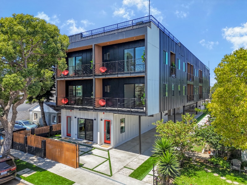 Building Photo - 4800-4802 S Slauson Ave