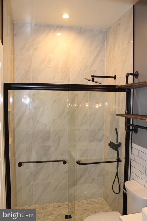 Building Photo - 2927 Mainstone Dr