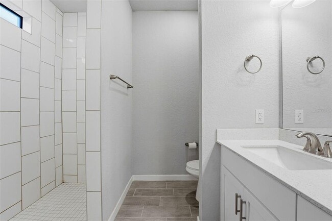 Building Photo - 12542 Mohican Ave