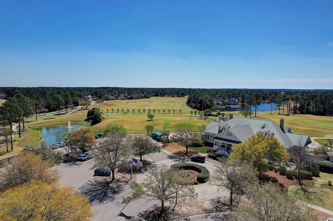 Building Photo - Amazing home in sought-after Winding River Plantation