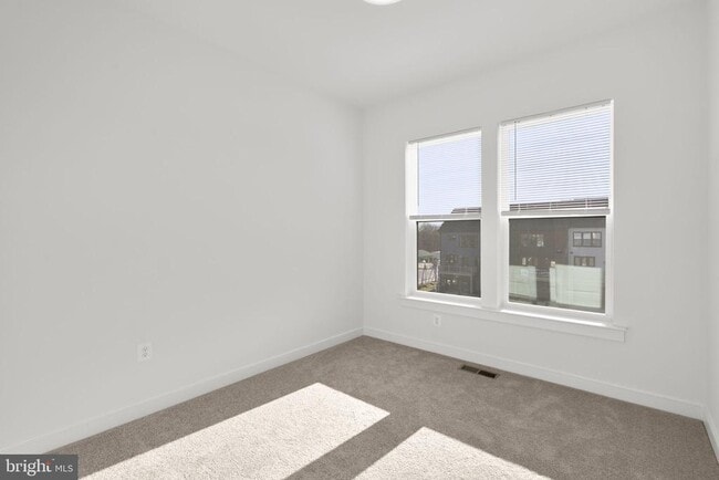 Building Photo - 1309 Bracken Ln