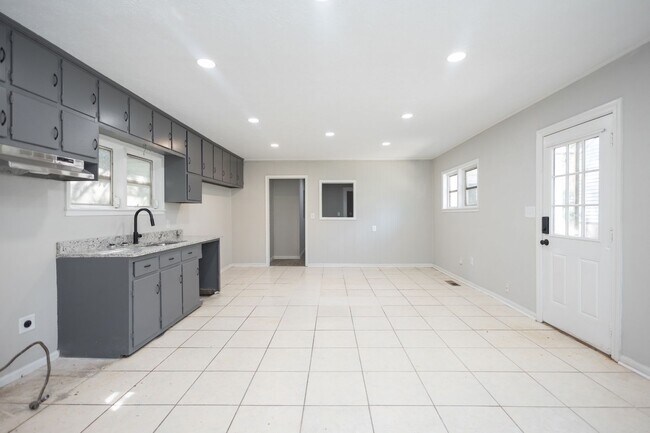 Building Photo - COMING SOON – Room to Live, Space to Grow | 3BR Home + $500 OFF First Month