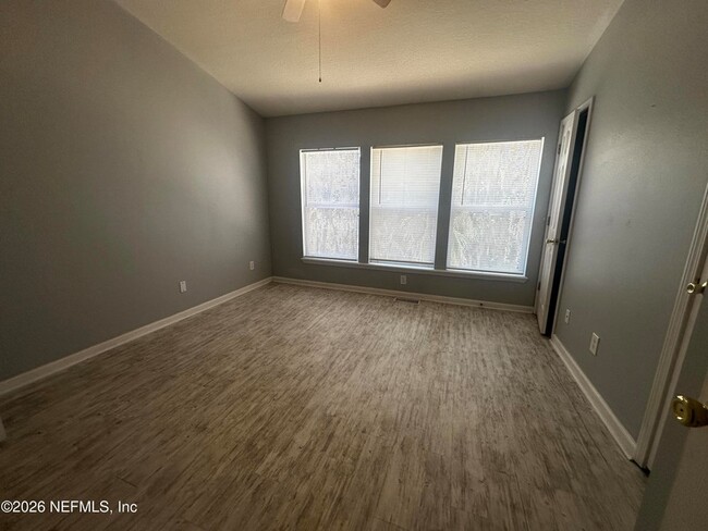 Building Photo - 3548 Lone Tree Ln